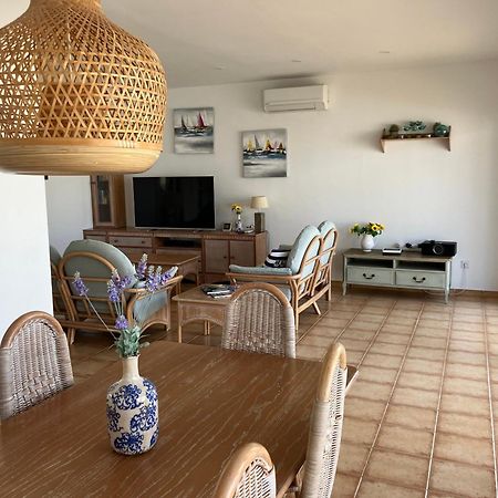 Beach House With The Heated Pool Next To Rocky Point Corralejo Ngoại thất bức ảnh