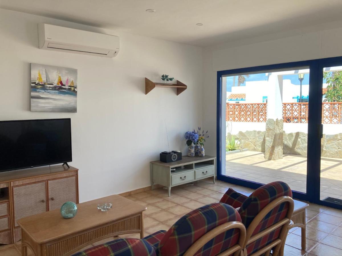 Beach House With The Heated Pool Next To Rocky Point Corralejo Ngoại thất bức ảnh
