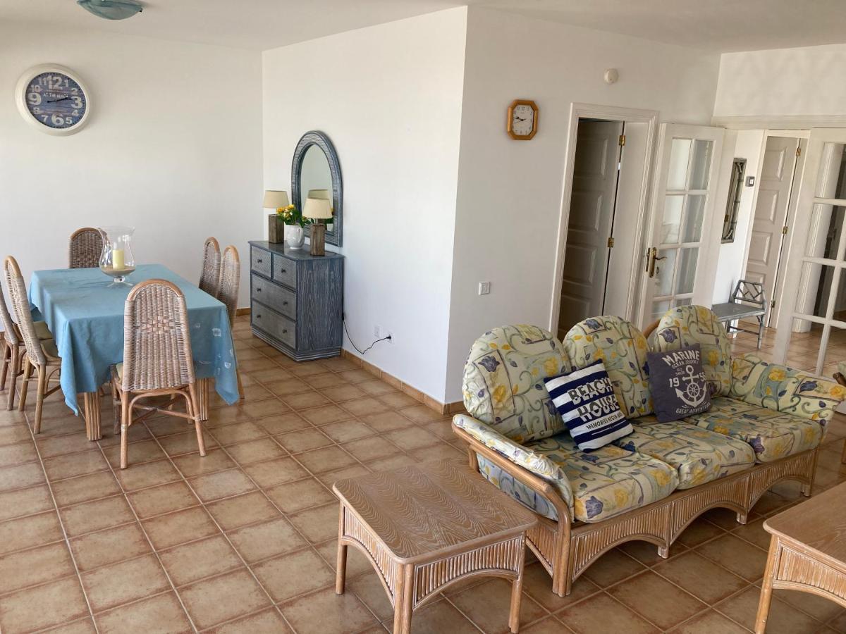 Beach House With The Heated Pool Next To Rocky Point Corralejo Ngoại thất bức ảnh