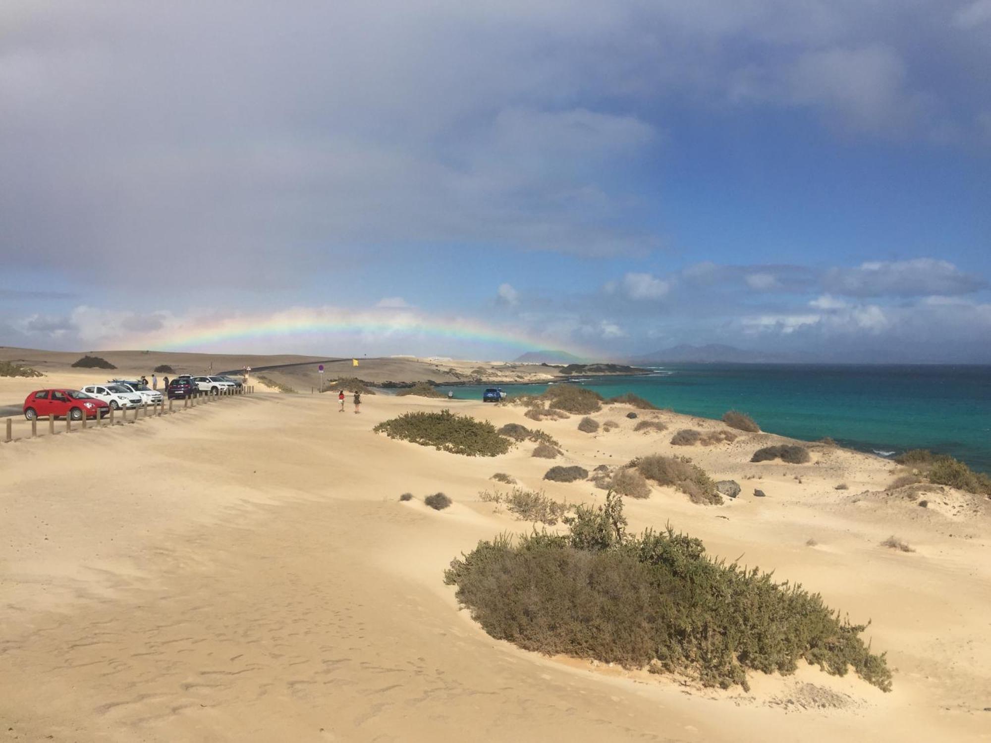 Beach House With The Heated Pool Next To Rocky Point Corralejo Ngoại thất bức ảnh
