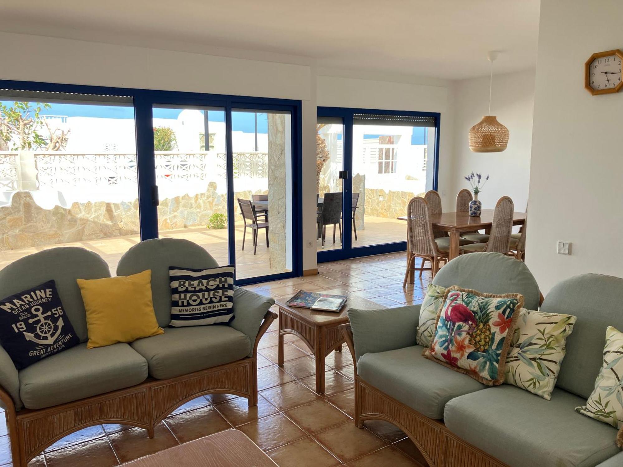 Beach House With The Heated Pool Next To Rocky Point Corralejo Ngoại thất bức ảnh